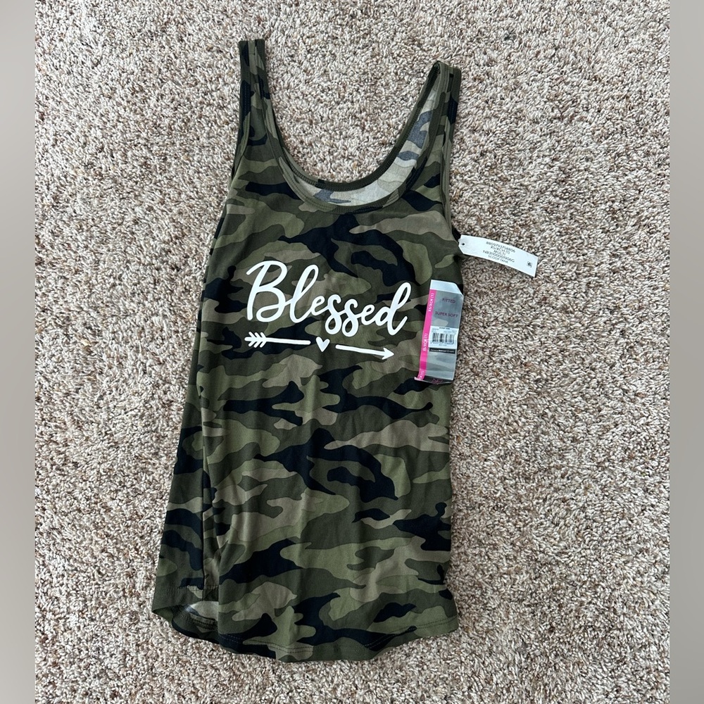 No Boundaries, Womens Xs, camouflage “blessed”tank top, soft, fitted